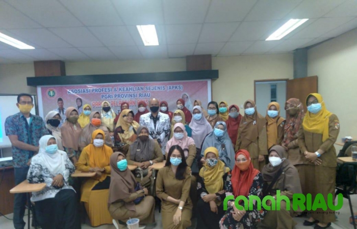 APKS PGRI Provinsi Riau taja Pelatihan Pembelajaran Efektif dimasa Pandemi